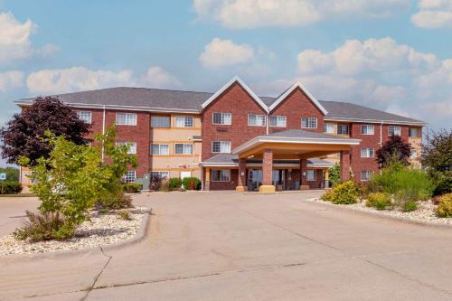 Mainstay At Hwy | Dubuque