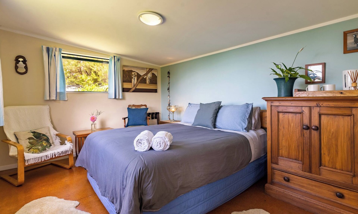 Marama Retreat Bush Ocean | Collingwood