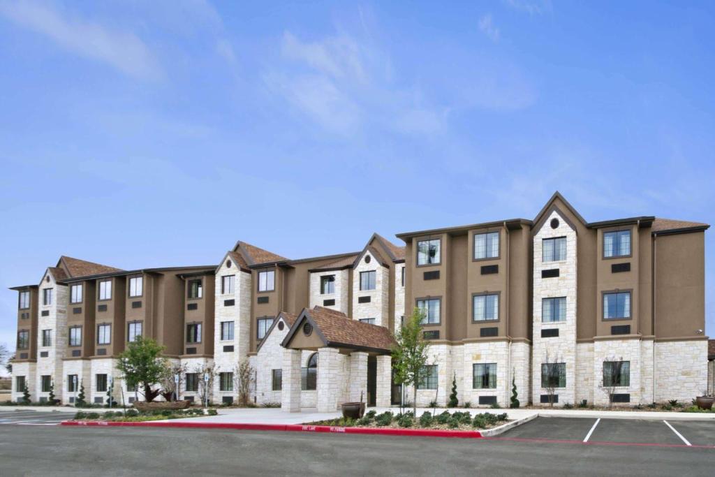 Microtel Inn | Round Rock