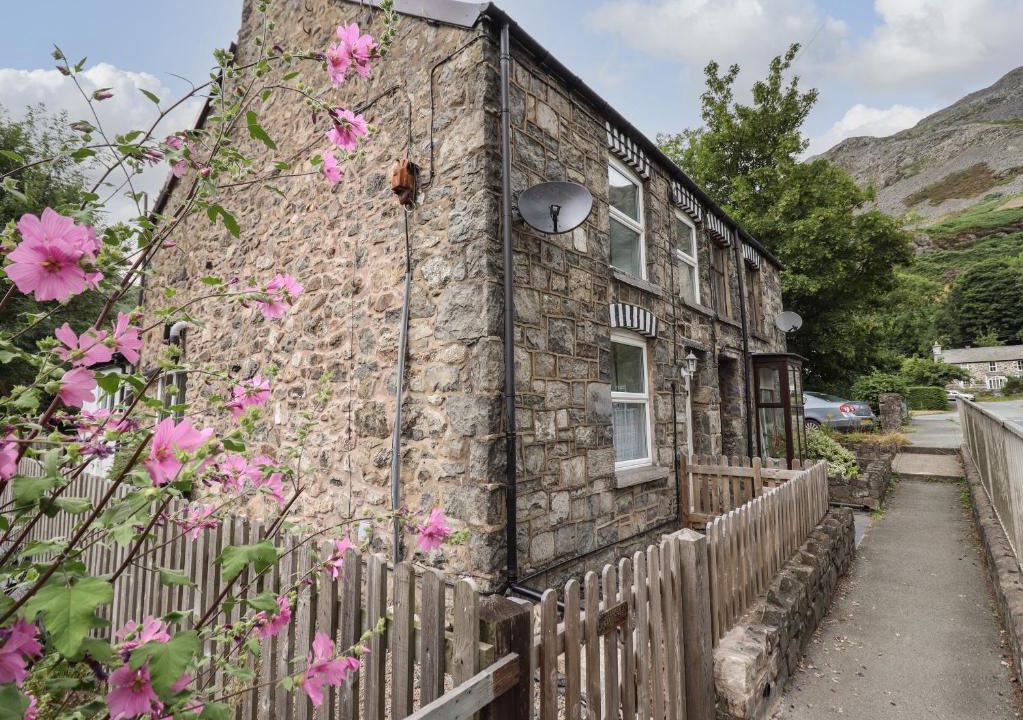 Minafon | Llangynog