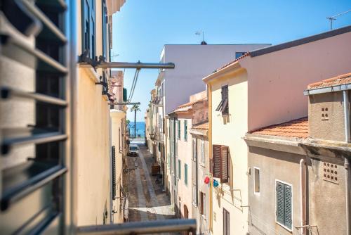 Cavour | Alghero City Centre