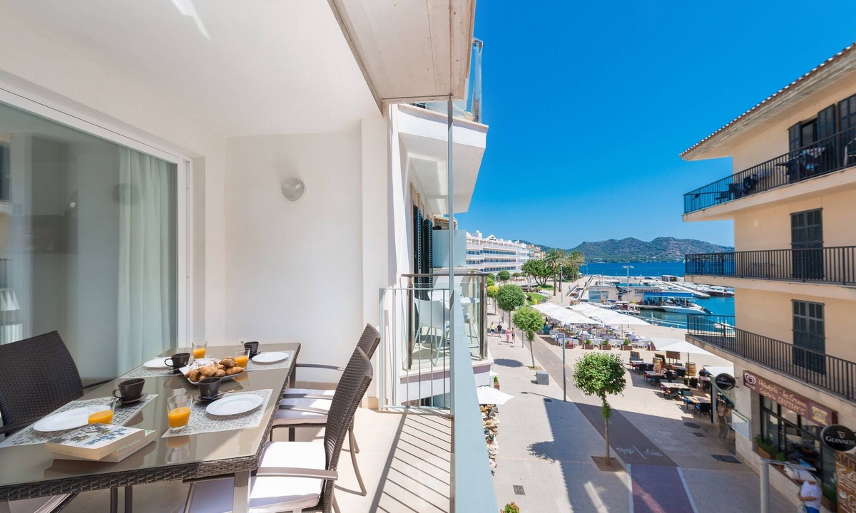Moll | Cala Bona