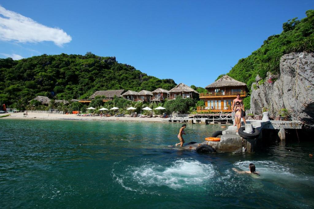 Monkey Island Resort | Cat Hai
