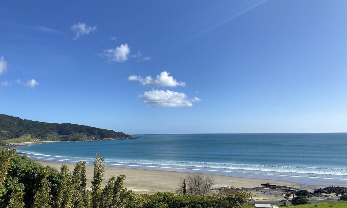 Mukies | Ahipara