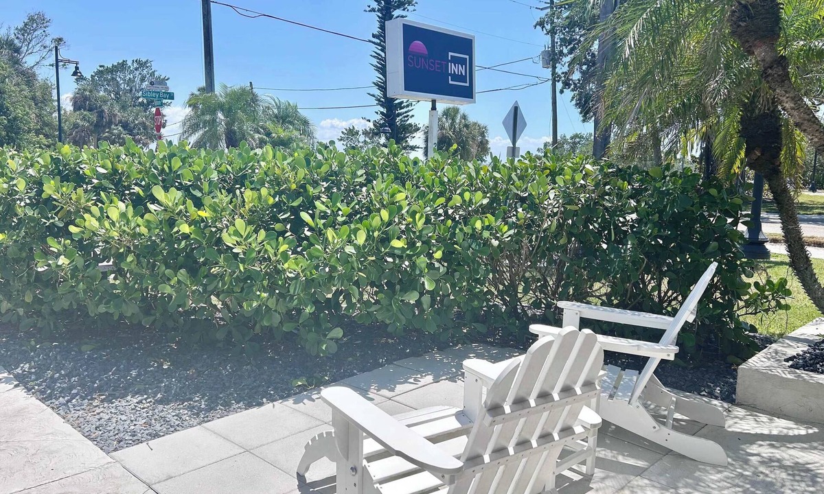 Inn | Charlotte Harbor