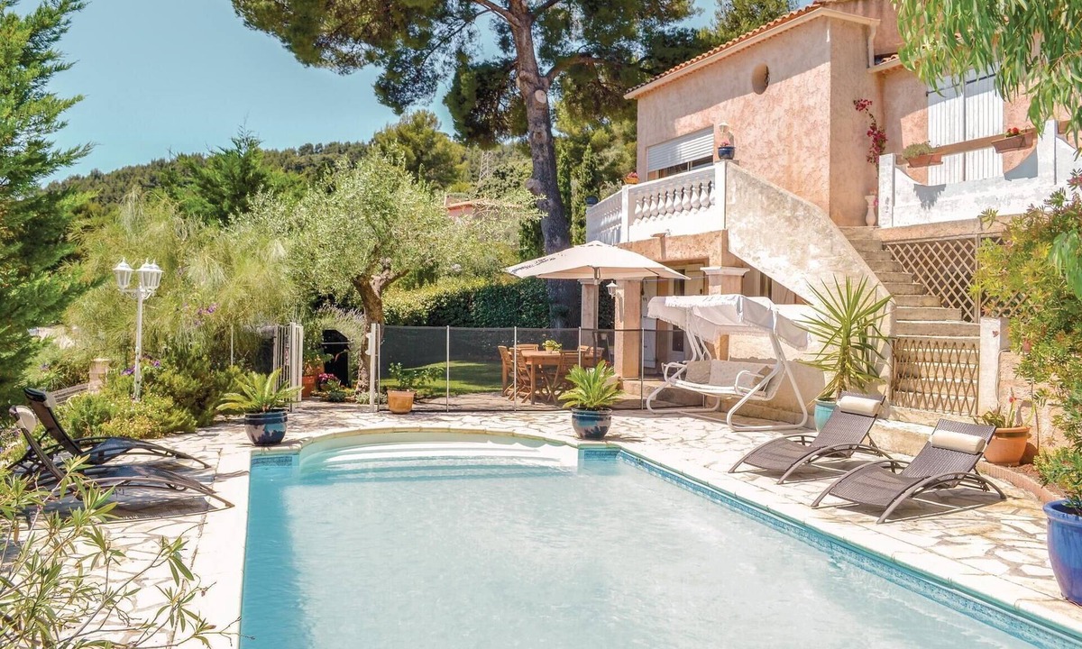 Accommodation Valette Du Var | La Valette-du-Var