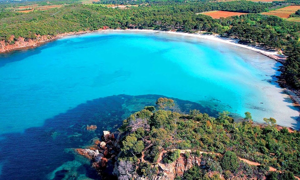 Pers The Beach Heated Tennis | Les Bormettes