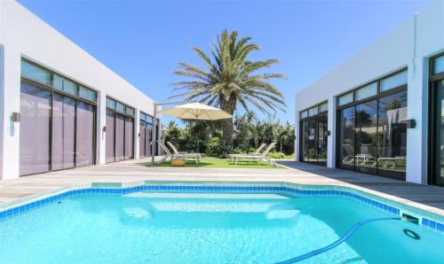 Ocean Breeze Beach | Sunset Beach