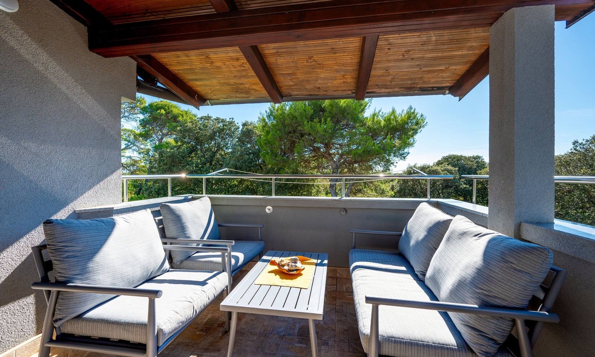 Terrace Sea | Silba