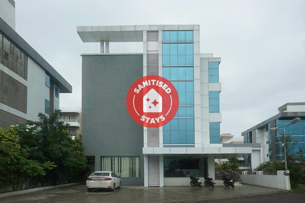 Oyo Hotel Sai Srushti | Shirdi