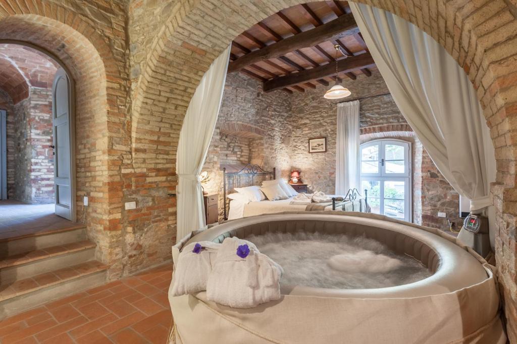 Palazzo Del Borgo | Rivalto