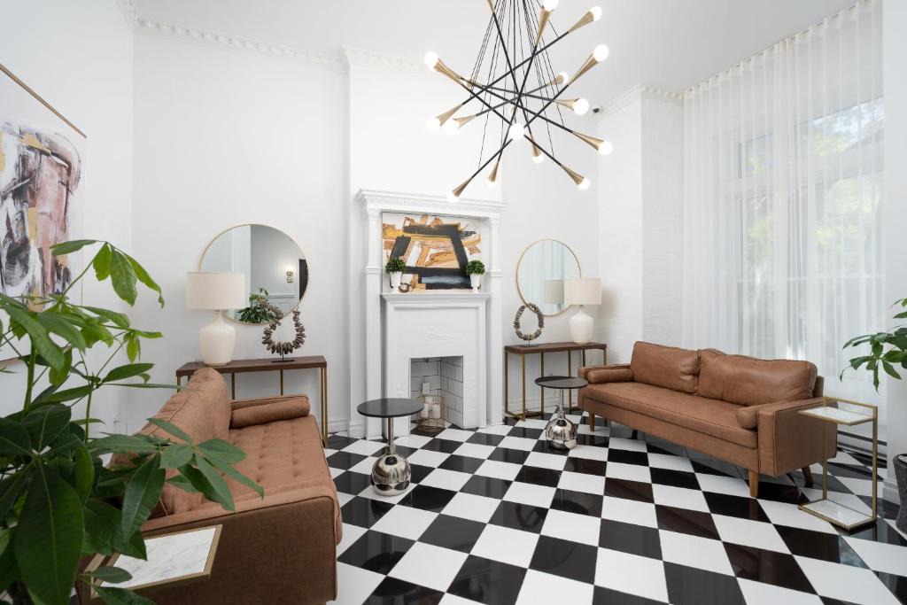 Penfield | Golden Square Mile
