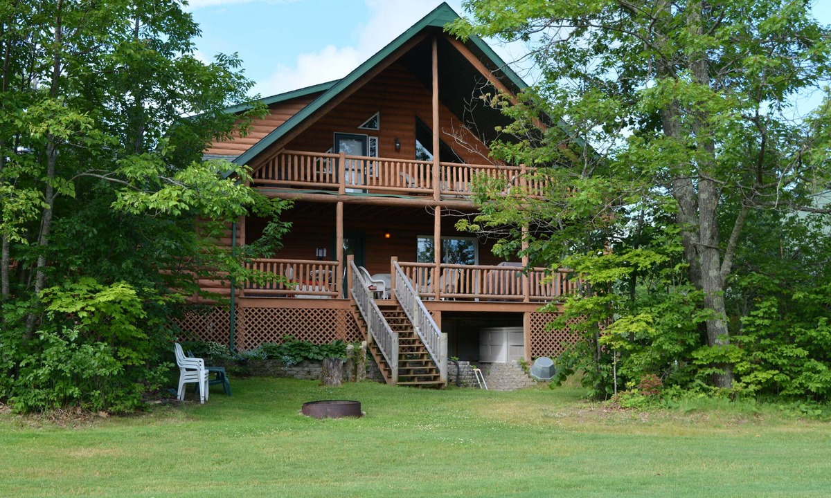 Putt Log Northwood Hills Golf Course | Garrison