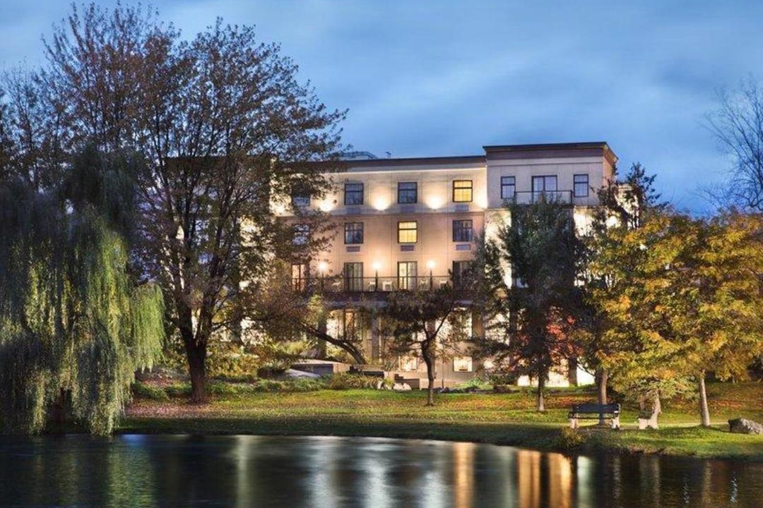 Perth Parkside Inn | Perth