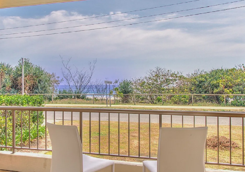Pointview Lodge | Bilinga