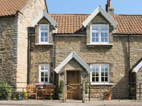 Pond Cottage | Brantingham