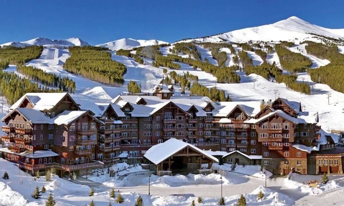 Ski Hill Place | Peak 8