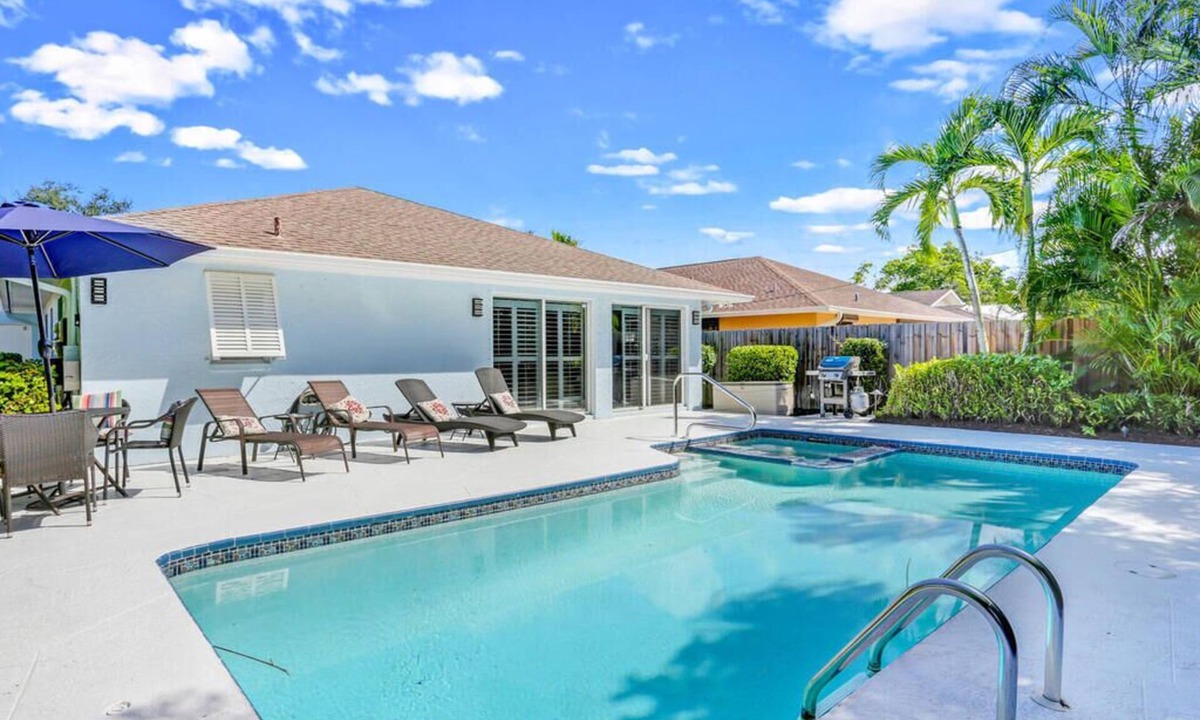 Paradise | Naples Park