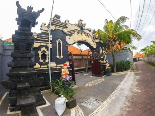 Putu | Berawa