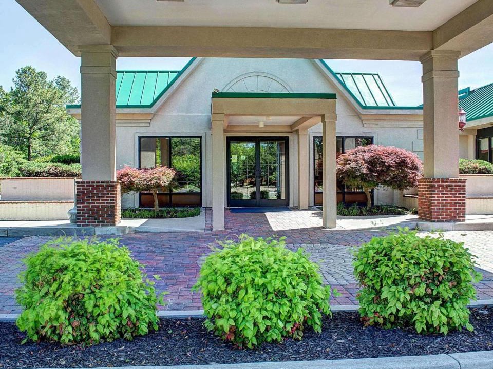 Quality Inn North | Mosby
