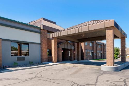 Quality Inn Saint Cloud | St. Cloud