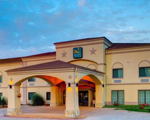 Quality Inn Glen | Glen Rose
