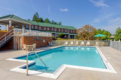 Quality Inn Waynesboro | Waynesboro