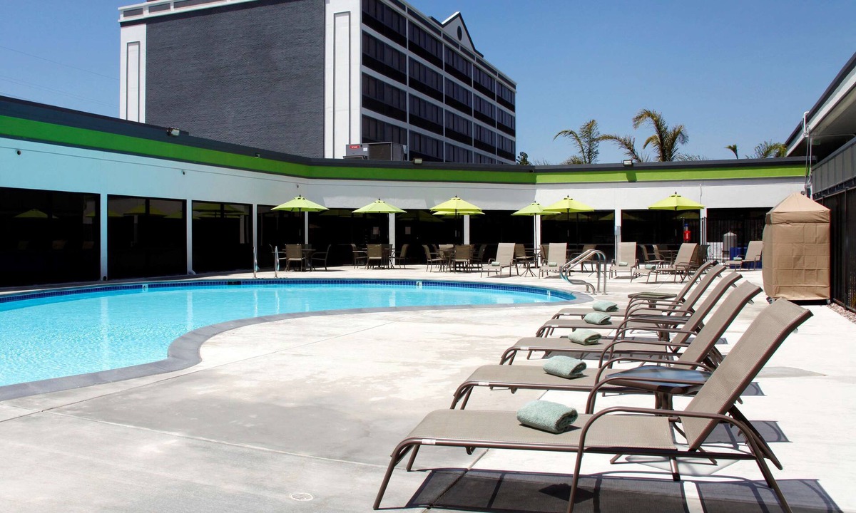 Radisson Hotel Oakland Airport | Oakland