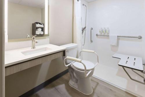 Ramada | Parsippany