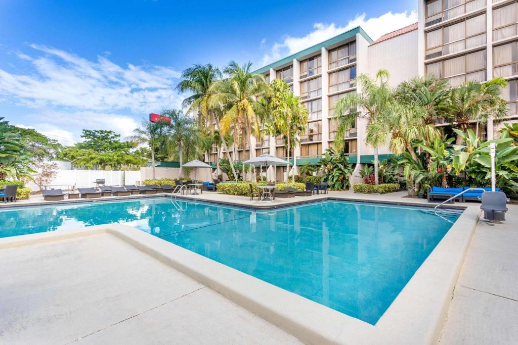 Ramada | Villages of Palm Beach Lakes