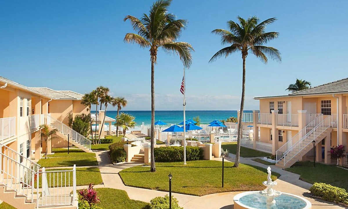 Gulf Stream Manor | Delray Beach