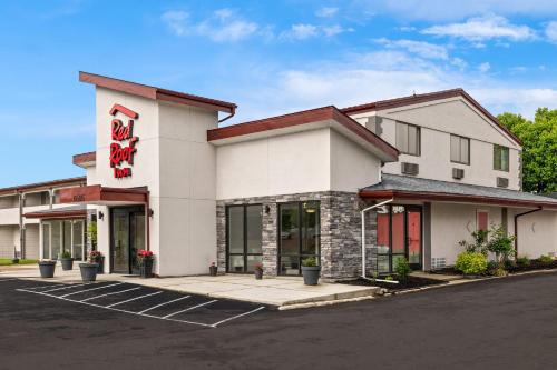 Red Roof Inn Niagara Falls | Niagara Falls