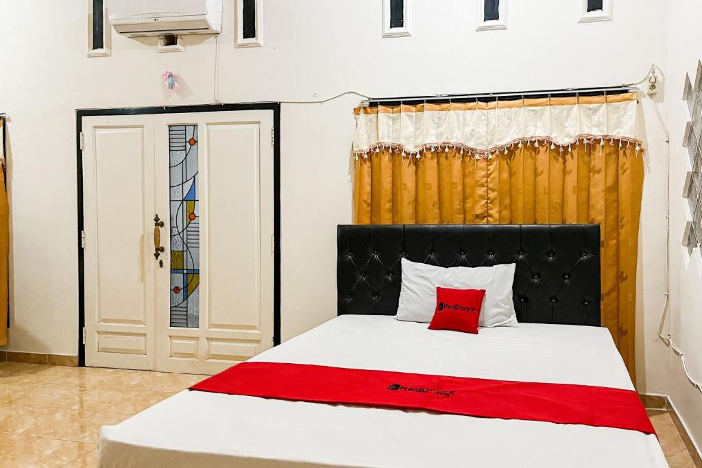 Hotel Santana Syariah | Kepanjen