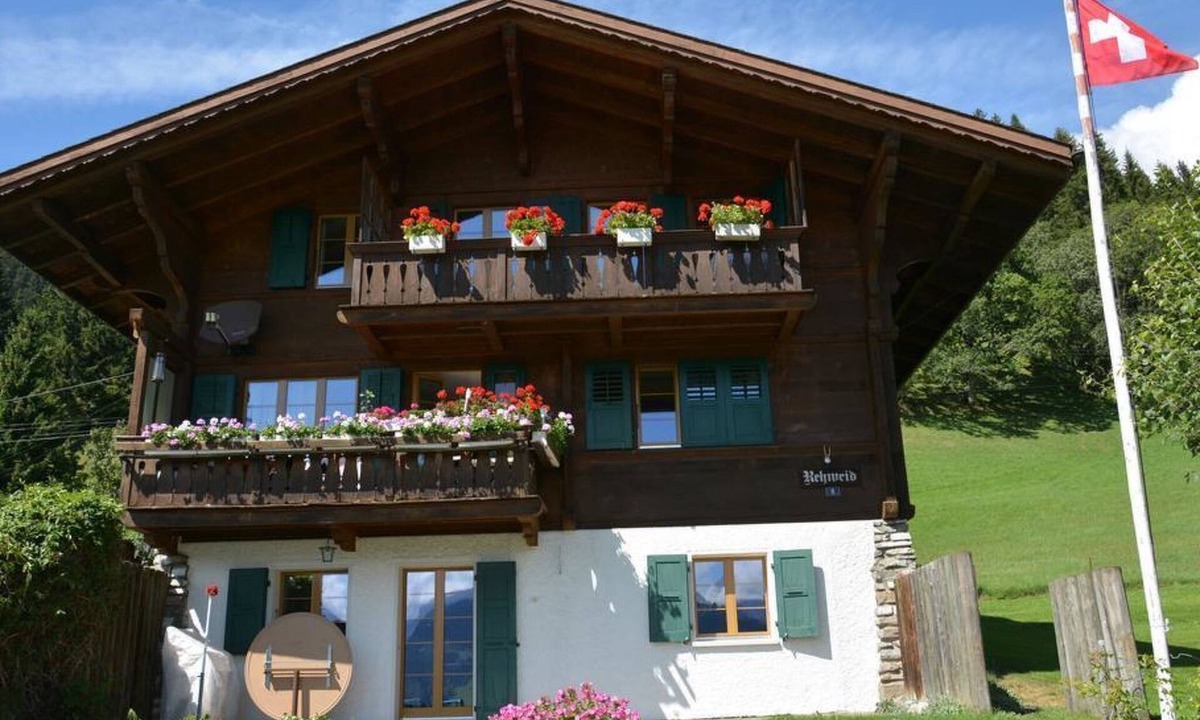 Rehweid Stock | Saanen
