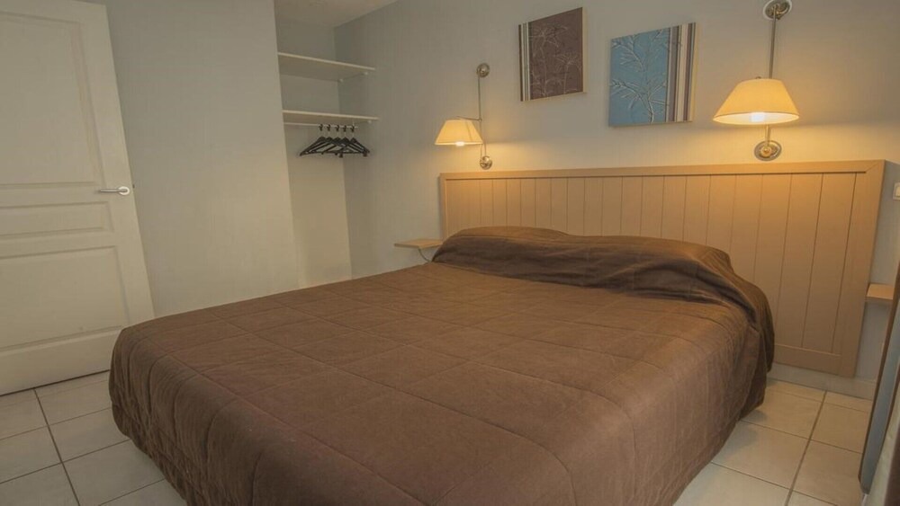 Hotel | Prado - Republique