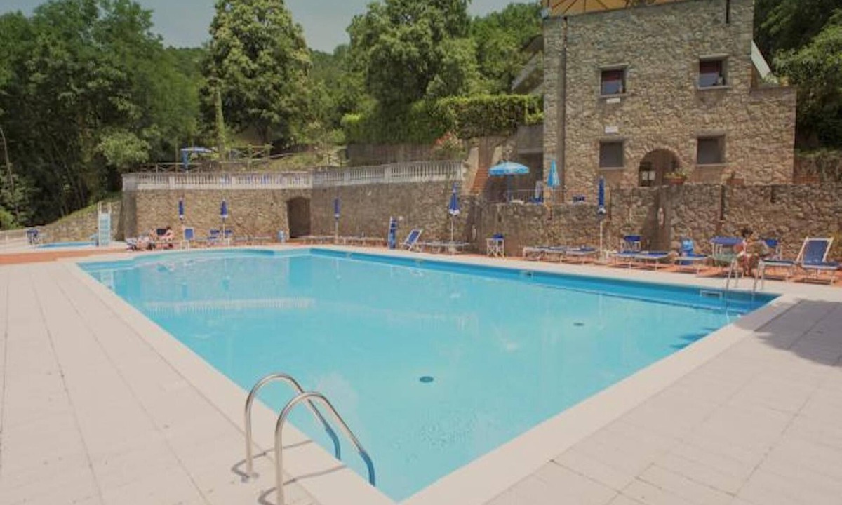Residence Pistoia D | Castagno
