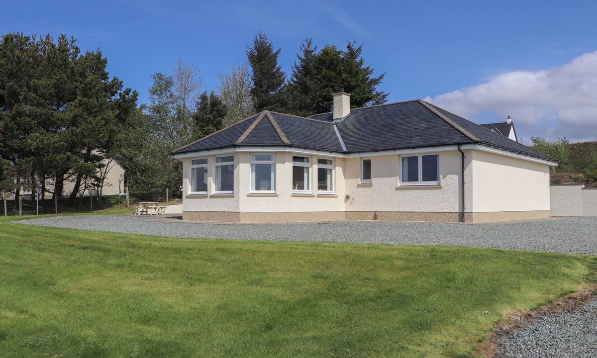 Riverside Cottage Portree | Eyre
