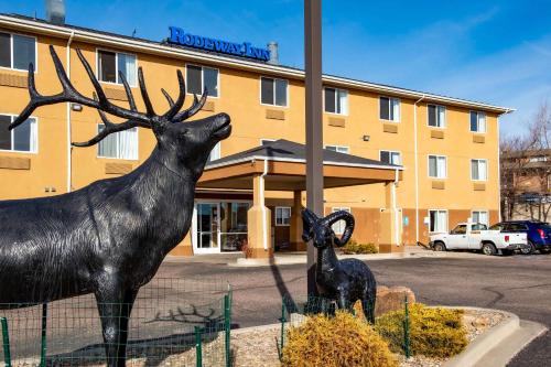 Hyatt Place Colorado Springs Garden Of The Gods | Rustic Hills