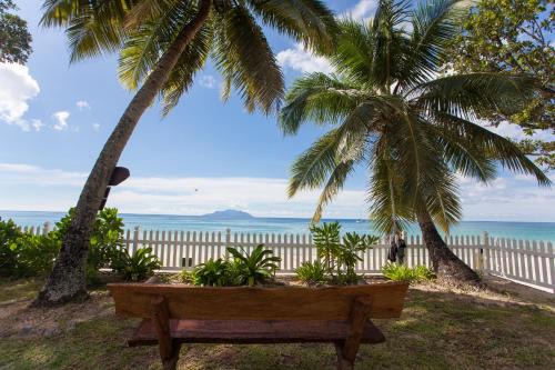 Sables | Beau Vallon