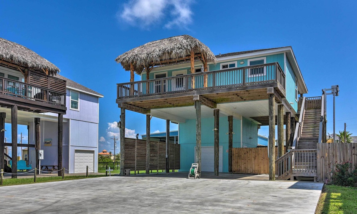 Sea Pearl | Crystal Beach