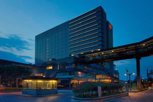 Sheraton Grand Bangalore Hotel At Brigade Gateway | Rajajinagar
