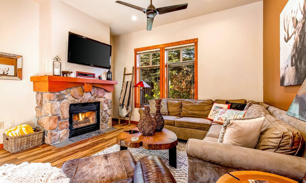 Eagle Springs East | Salt Lake Mountain Resorts