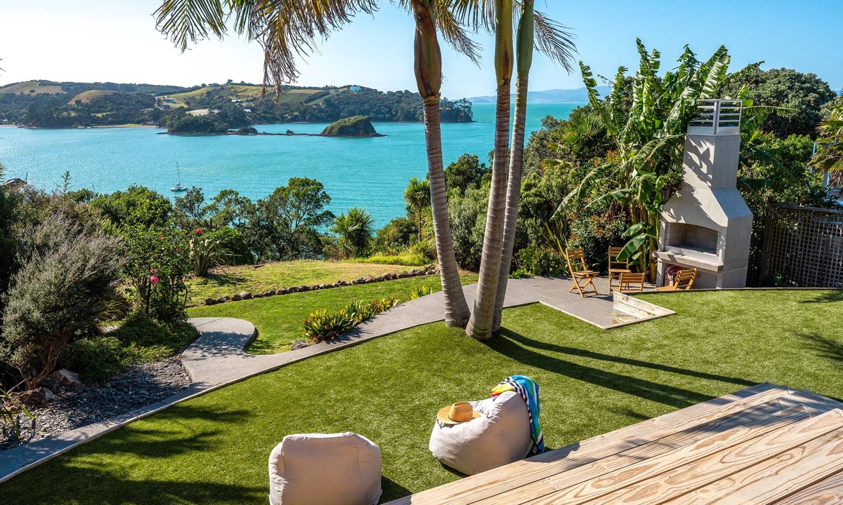 Surfdale | Surfdale