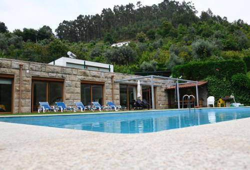 Villa Furnished Garden At Caniçada | Canicada