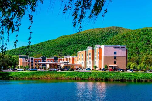 Springhill | Fishkill