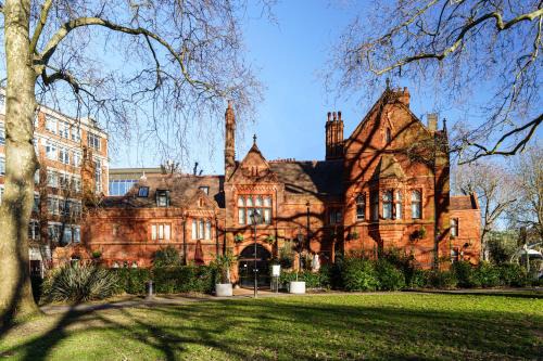 Hotel | Avonmore and Brook Green