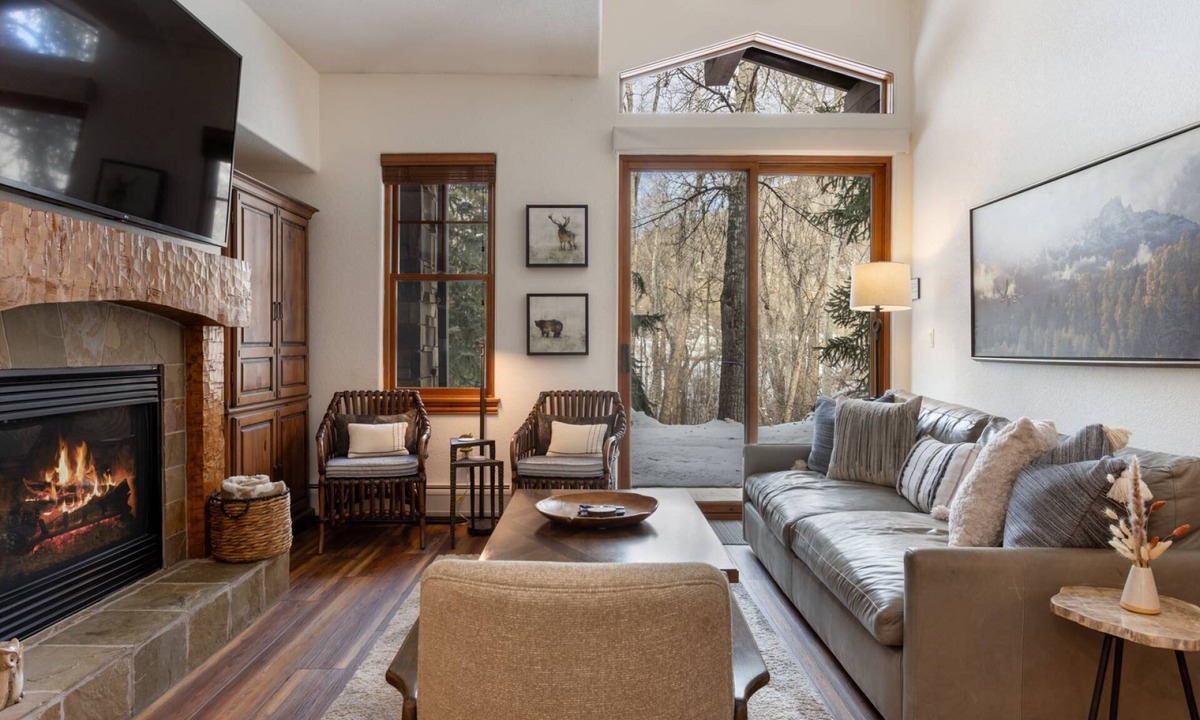 Lodge At Brookside | Avon