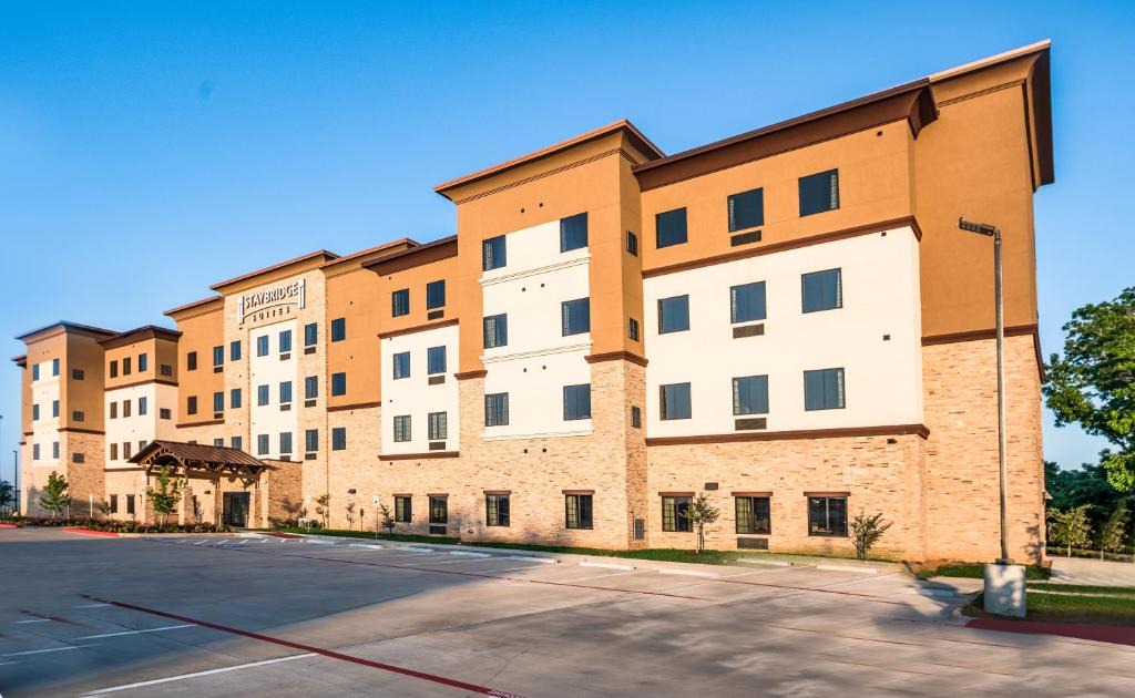 Staybridge Suites Jackson Ihg Hotel | Lake Jackson