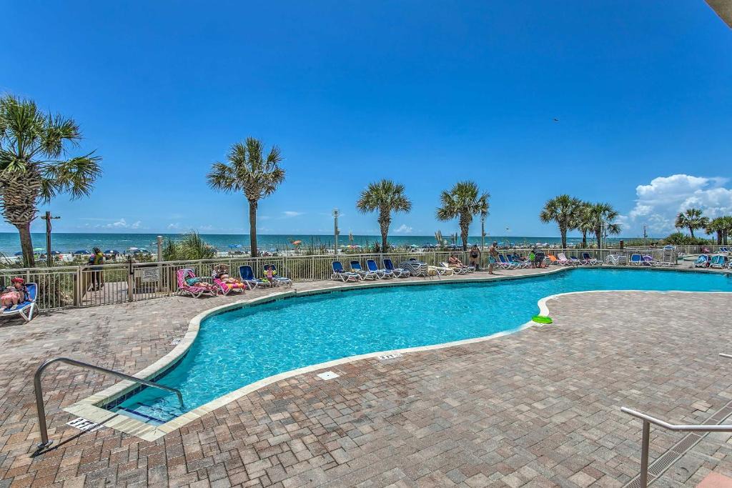 Baywatch Resort | Crescent Beach