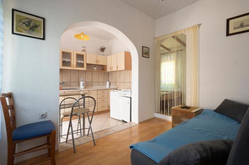Apartman Ema | Gornji Karin